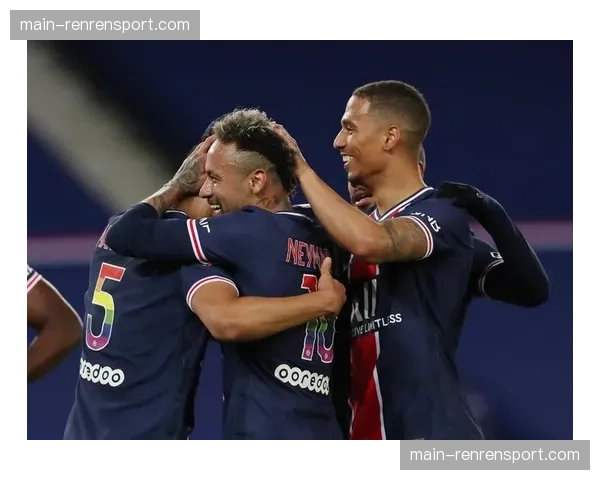 法国职业足球联盟宣布,下赛季起法甲将试行第五换人名额(脑震荡情况下) 法国职业足球联盟宣布,下赛季起法甲将试行第五换人名额(脑震荡情况下)